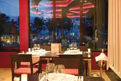 Le Morne Hotel, adults only - Mauritius. Restaurant. 